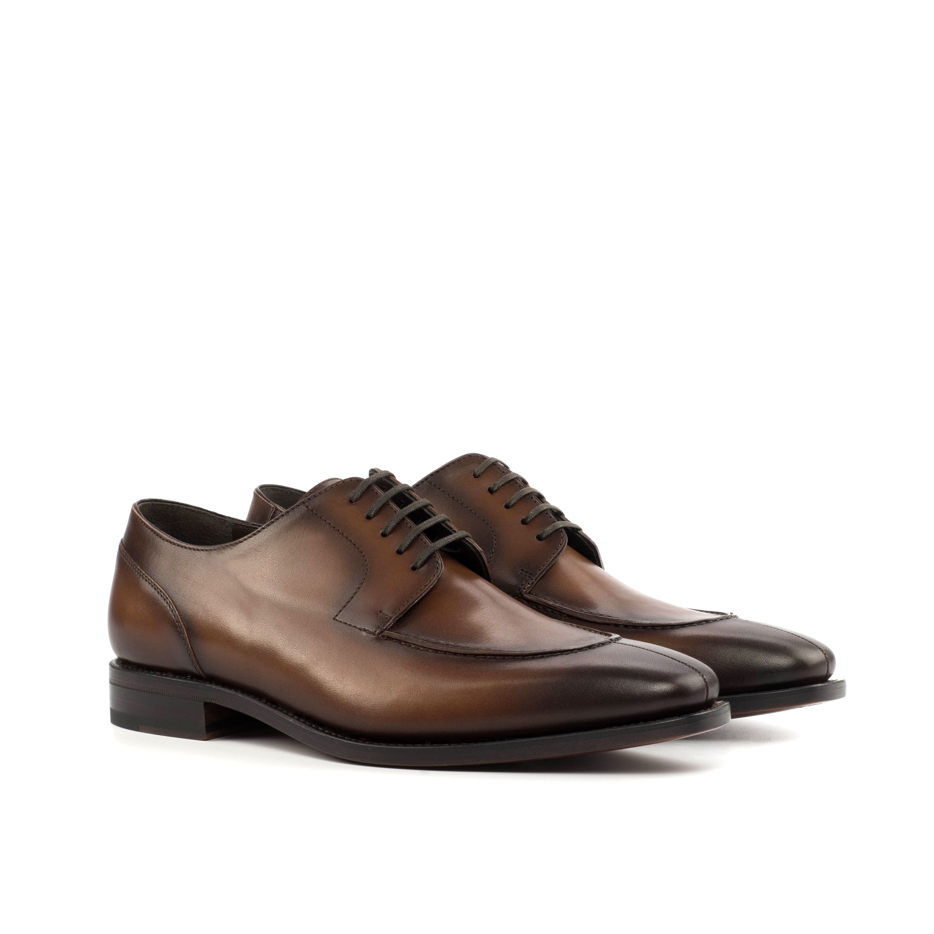 Cognac Derby shoe