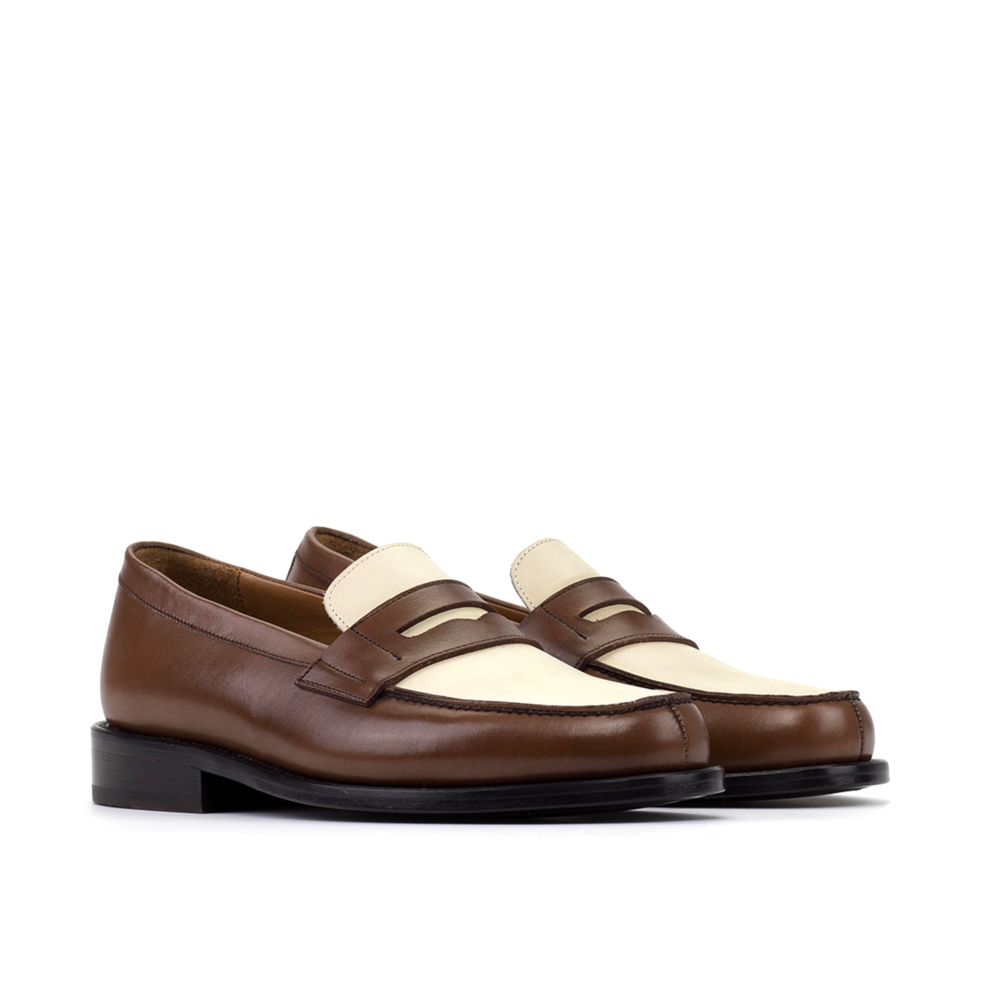 Round Toe Loafer